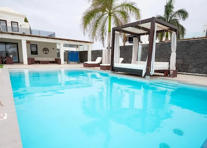 Lorena * Yaiza (Lanzarote)